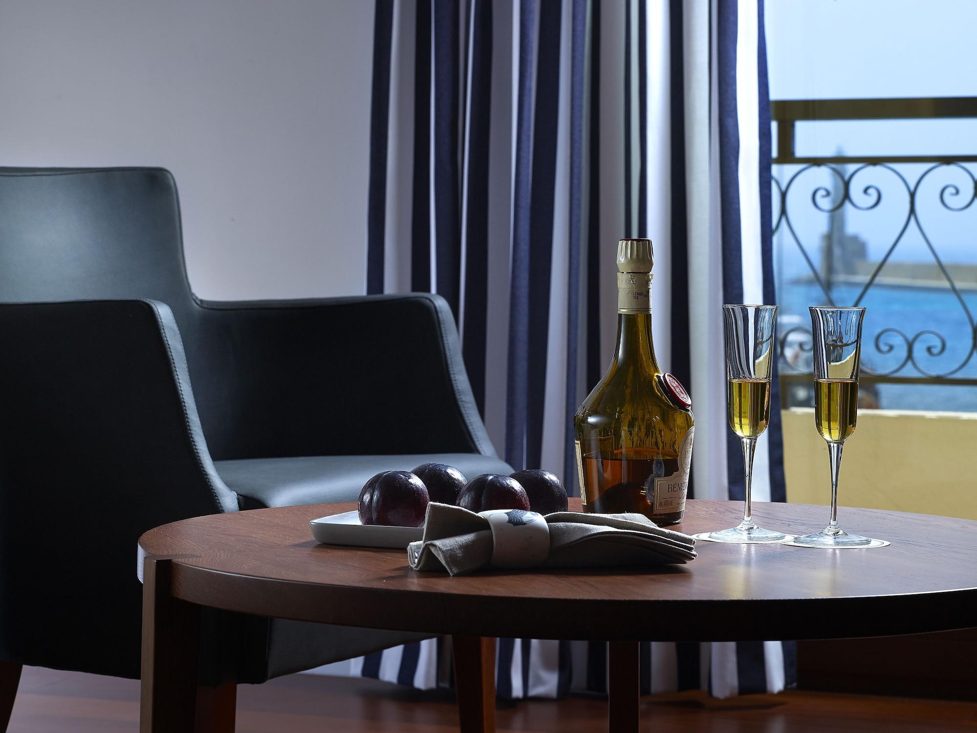 Porto Veneziano Hotel خانيا المظهر الخارجي الصورة